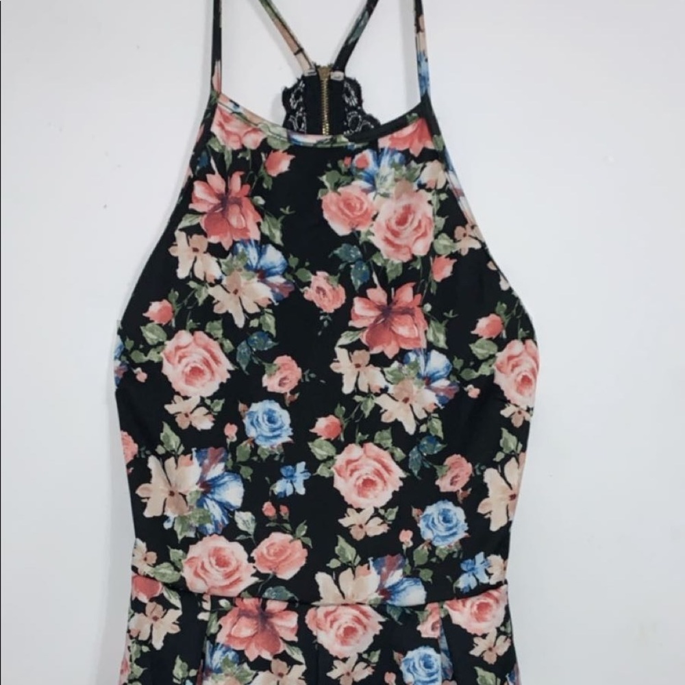 🌷Floral Romper🌷